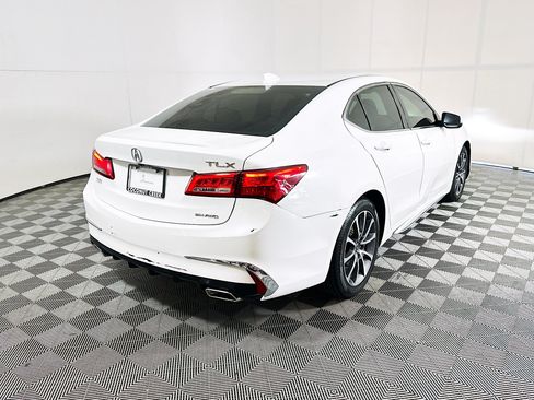 Used 2018 Acura TLX w/ Technology Package AWD/4WD image 3