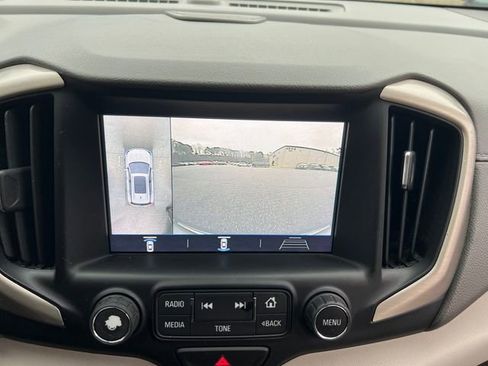 Used 2018 GMC Terrain Denali w/ Advanced Safety Package image 26