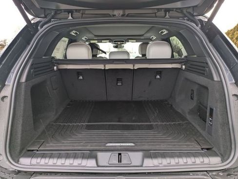 New 2026 Land Rover Range Rover Sport SE image 16
