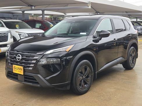 New 2026 Nissan Rogue SV FWD image 7