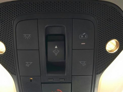 Used 2019 INFINITI QX50 Luxe w/ Navigation Package image 27