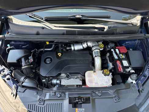 Used 2019 Buick Encore Essence FWD image 15