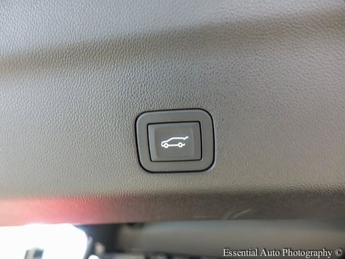 Certified 2026 Cadillac Escalade Sport w/ LPO, ONYX Package image 27