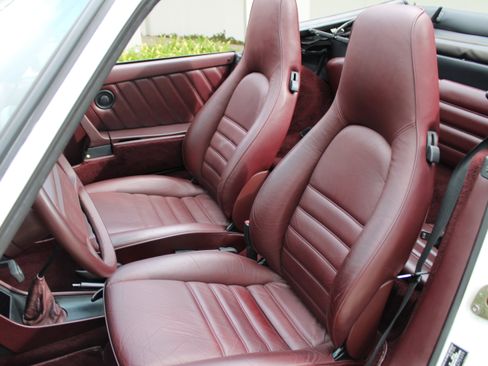 Used 1987 Porsche 911 Carrera image 5