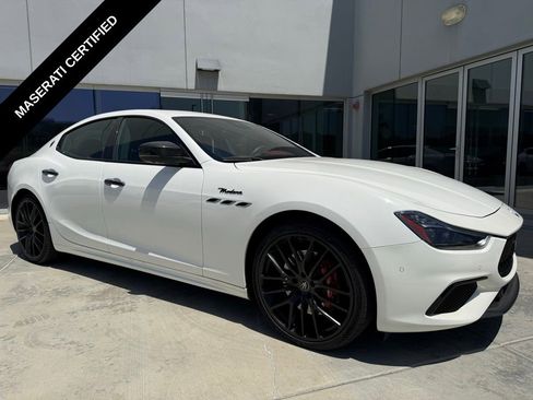 Used 2022 Maserati Ghibli Modena RWD image 1