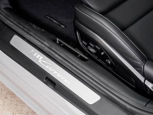 New 2026 Porsche 911 Carrera image 9