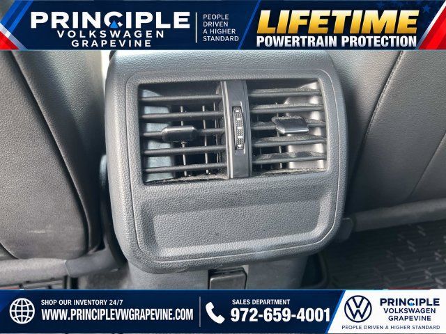 Used 2023 Volkswagen Arteon SE w/ Arteon MDO Package FWD image 24