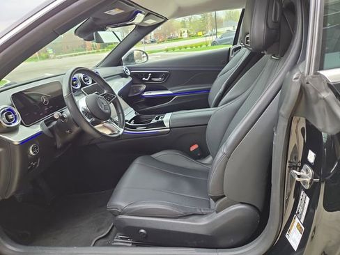 Used 2025 Mercedes-Benz CLE 300 4MATIC Cabriolet image 24