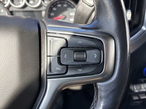 Used 2022 Chevrolet Silverado 1500 LT image 22
