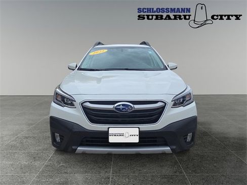Certified 2022 Subaru Outback Limited image 12
