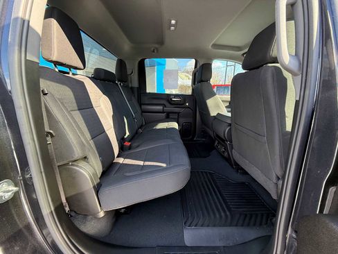 Used 2024 Chevrolet Silverado 2500 Custom w/ Custom Value Package image 27