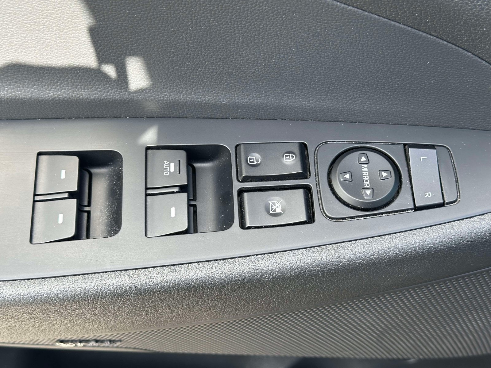 Used 2020 Hyundai Tucson Sport AWD/4WD image 18