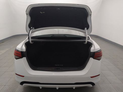 Used 2025 Nissan Sentra SV FWD image 29