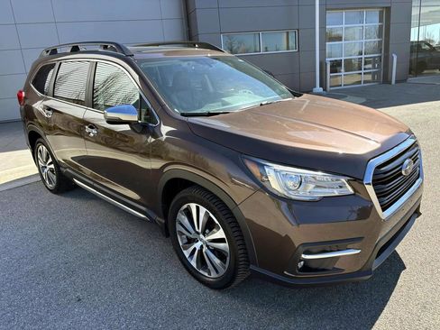 Used 2019 Subaru Ascent Touring w/ Popular Package #2A image 3