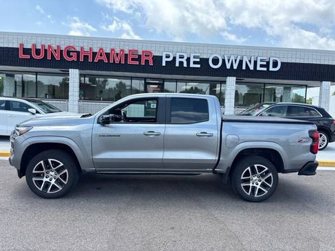 Used 2023 Chevrolet Colorado Z71 w/ Z71 Convenience Package 2 AWD/4WD image 11