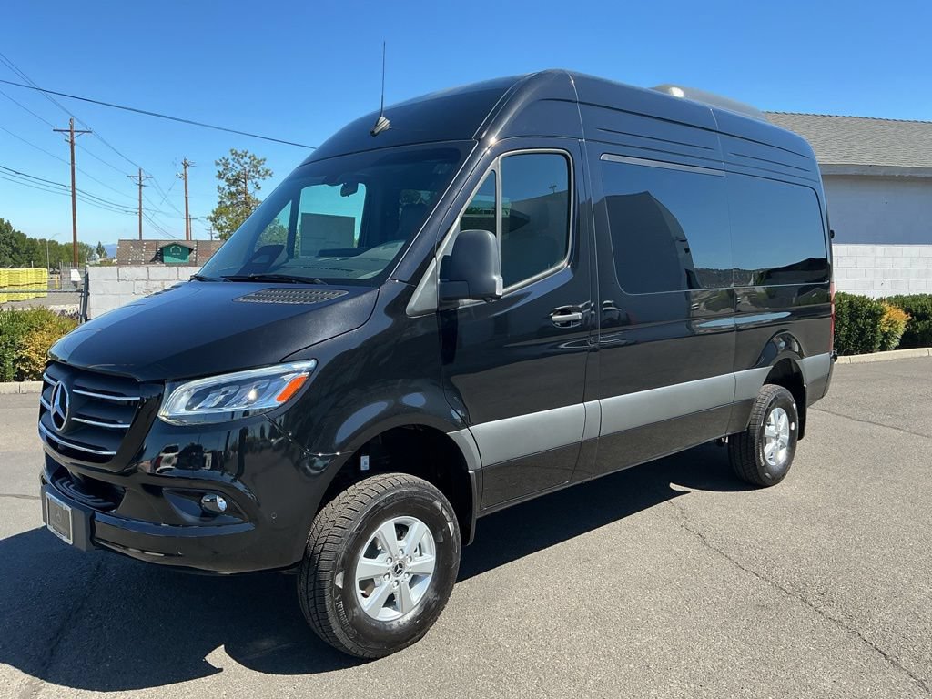 New 2026 Mercedes-Benz Sprinter 2500 360° Tour