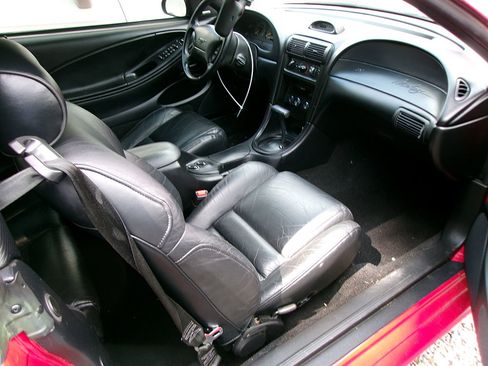 Used 1995 Ford Mustang GT image 9