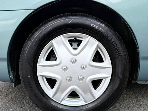 Used 2006 Toyota Corolla LE image 36