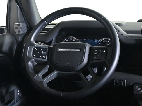 Used 2023 Land Rover Defender 110 X image 10