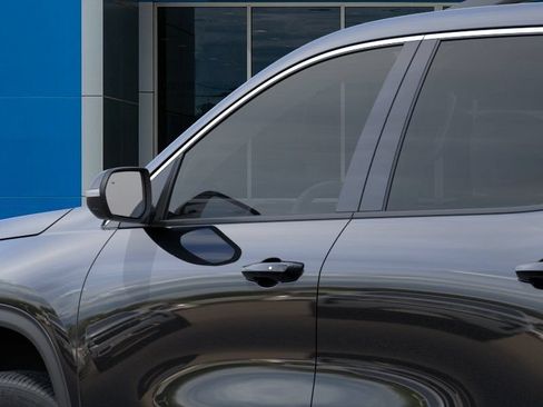 New 2026 Chevrolet Traverse LT w/ Driver Confidence Package FWD image 12