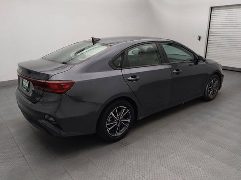 Used 2022 Kia Forte LXS w/ LXS Technology Package FWD image 10