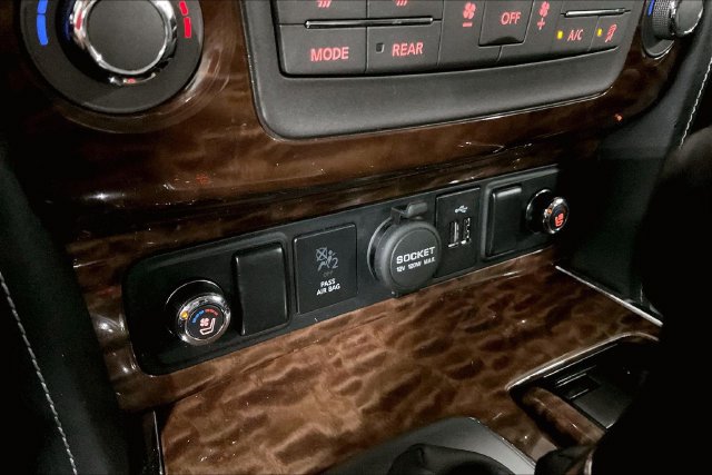 Used 2018 Nissan Armada Platinum w/ Captain Seat Package AWD/4WD image 35
