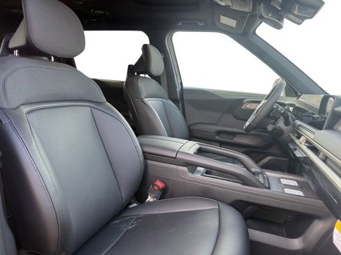 New 2027 Kia Telluride S w/ Towing Package AWD/4WD image 15