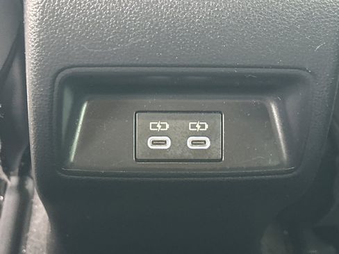 Used 2024 Toyota Corolla SE image 42