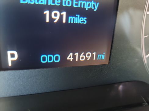 Certified 2024 Toyota Corolla LE FWD image 32