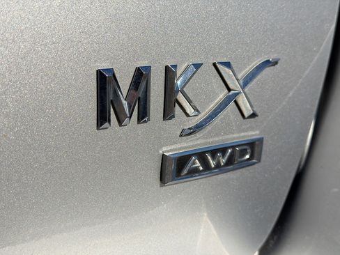 Used 2014 Lincoln MKX Base w/ Equipment Group 101A image 11