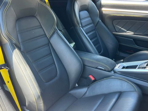 Certified 2022 Porsche 911 Turbo S AWD/4WD image 15