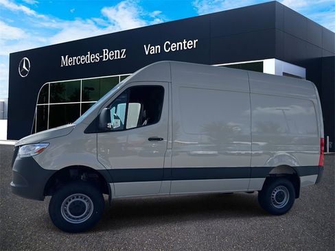 New 2025 Mercedes-Benz Sprinter 2500 image 6