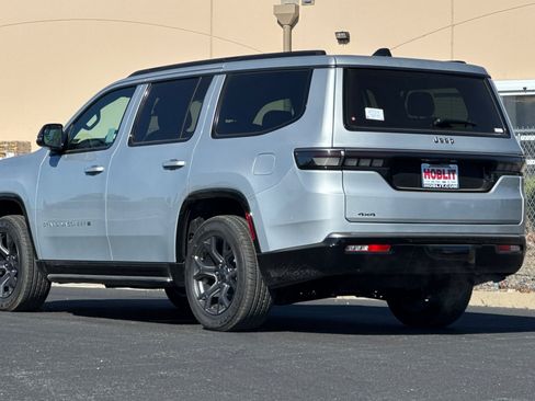 New 2026 Jeep Grand Wagoneer Limited AWD/4WD image 5