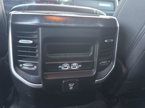 Used 2021 RAM 1500 Big Horn image 17