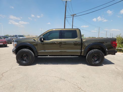 Used 2025 Ford F150 Raptor AWD/4WD image 4