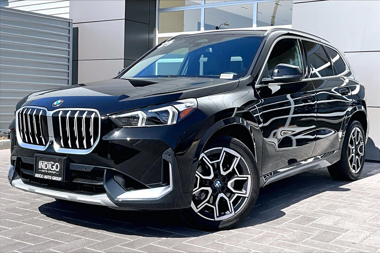 Used 2025 BMW X1 xDrive28i w/ Technology Package AWD/4WD image 1