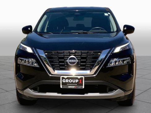 Used 2023 Nissan Rogue SV AWD/4WD image 3