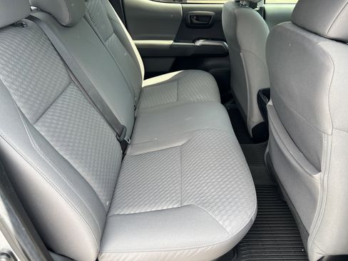 Used 2023 Toyota Tacoma SR5 AWD/4WD image 26