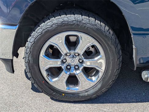 Certified 2023 RAM 1500 Big Horn image 14