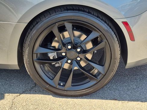 Used 2023 Chevrolet Camaro LT w/ Technology Package RWD image 9