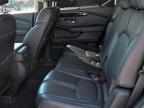 Used 2024 Honda Pilot EX-L image 39