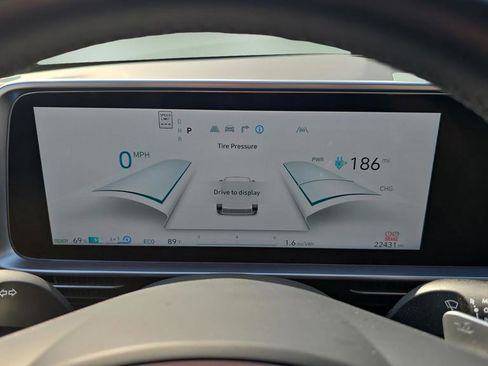 Certified 2024 Hyundai Ioniq 6 SE AWD/4WD image 17