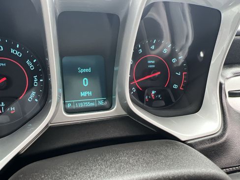 Used 2015 Chevrolet Camaro LT w/ 1LT Preferred Package image 17