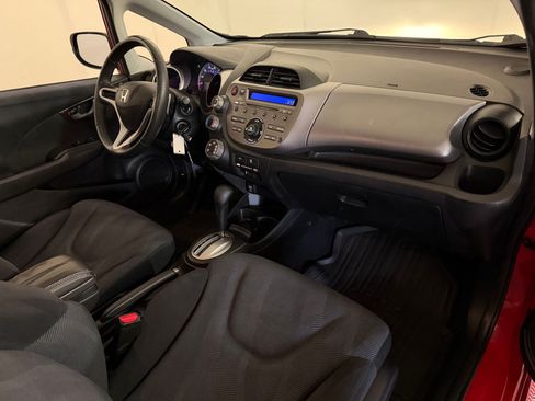 Used 2010 Honda Fit Sport image 29