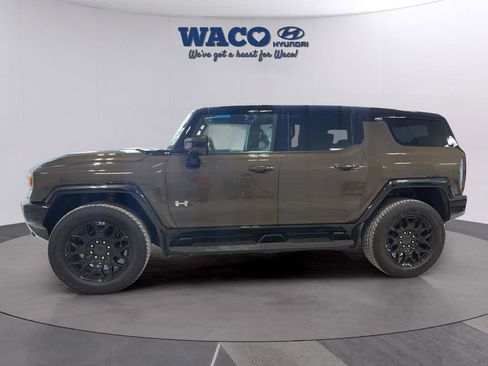 Used 2025 GMC Hummer EV 2X w/ LPO, Roof Cross Rail Package AWD/4WD image 5