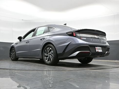 New 2026 Hyundai Sonata Blue FWD image 46