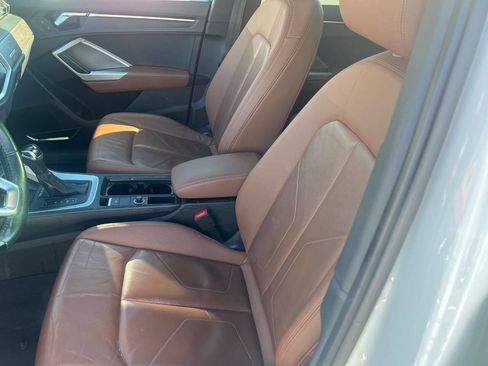 Used 2019 Audi Q3 2.0T Premium Plus image 25