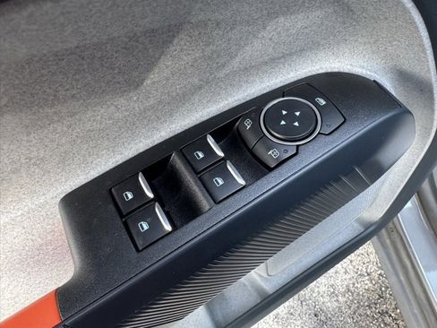 Used 2022 Ford Maverick XLT w/ XLT Luxury Package image 18