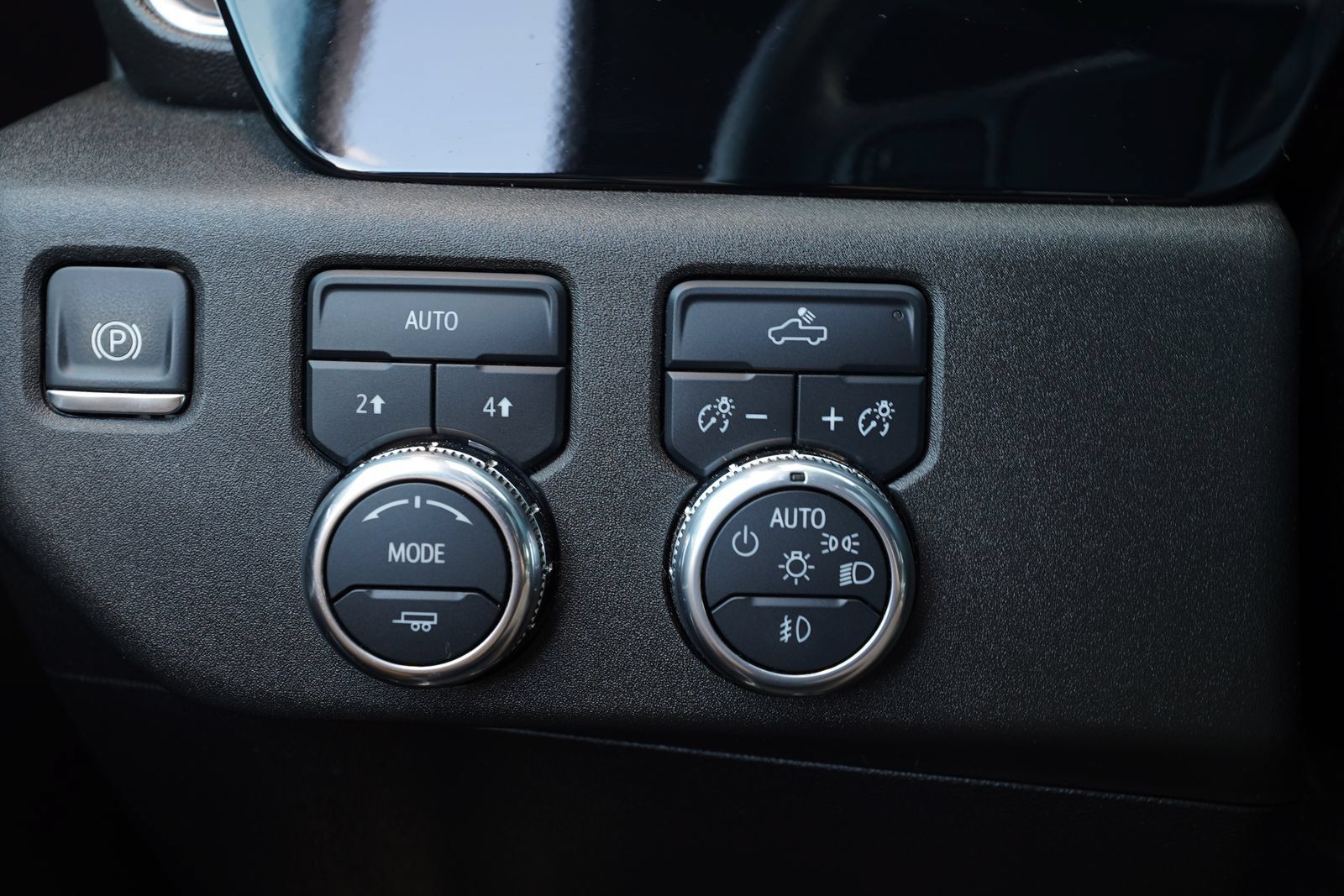 Used 2024 GMC Sierra 1500 Elevation AWD/4WD image 16