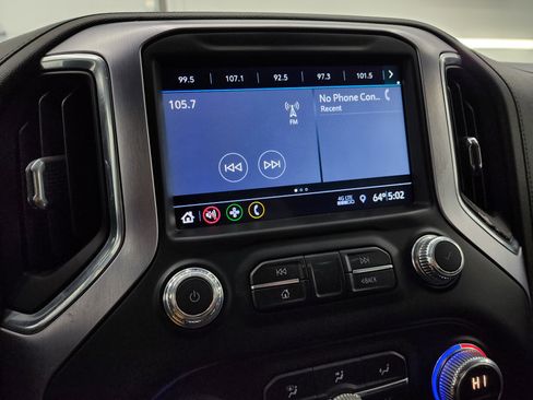 Used 2019 GMC Sierra 1500 SLE image 50